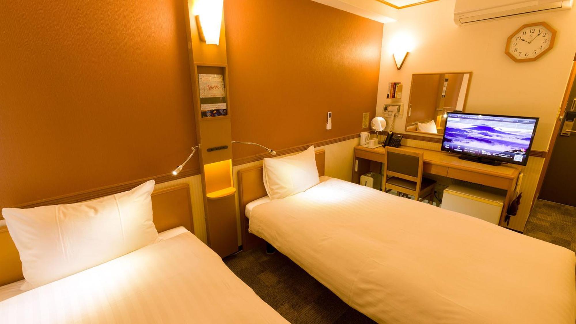Toyoko Inn Hirosaki Ekimae Habitación foto